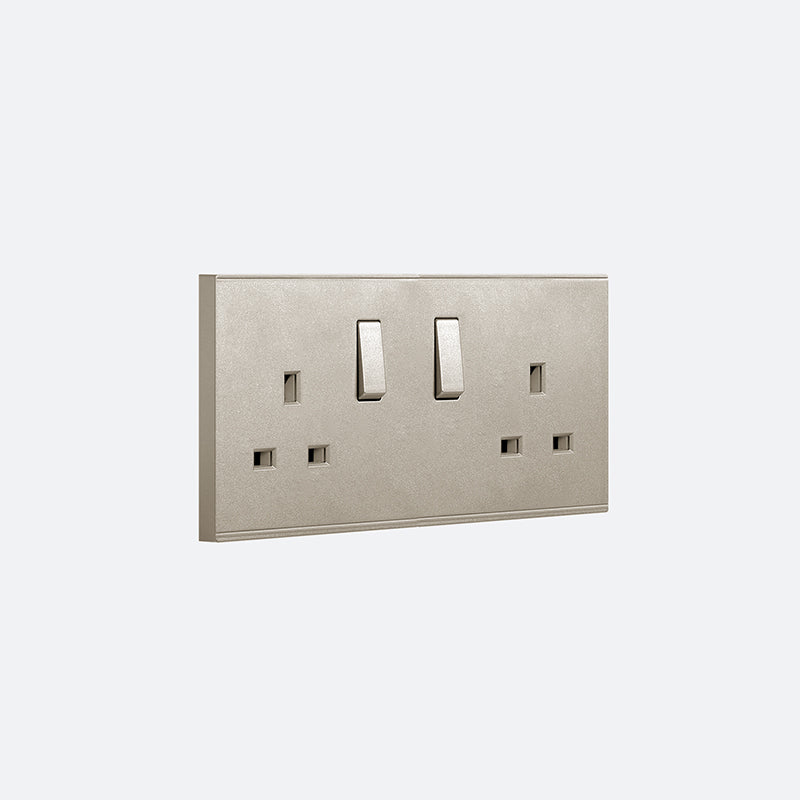 E62B Double British Socket